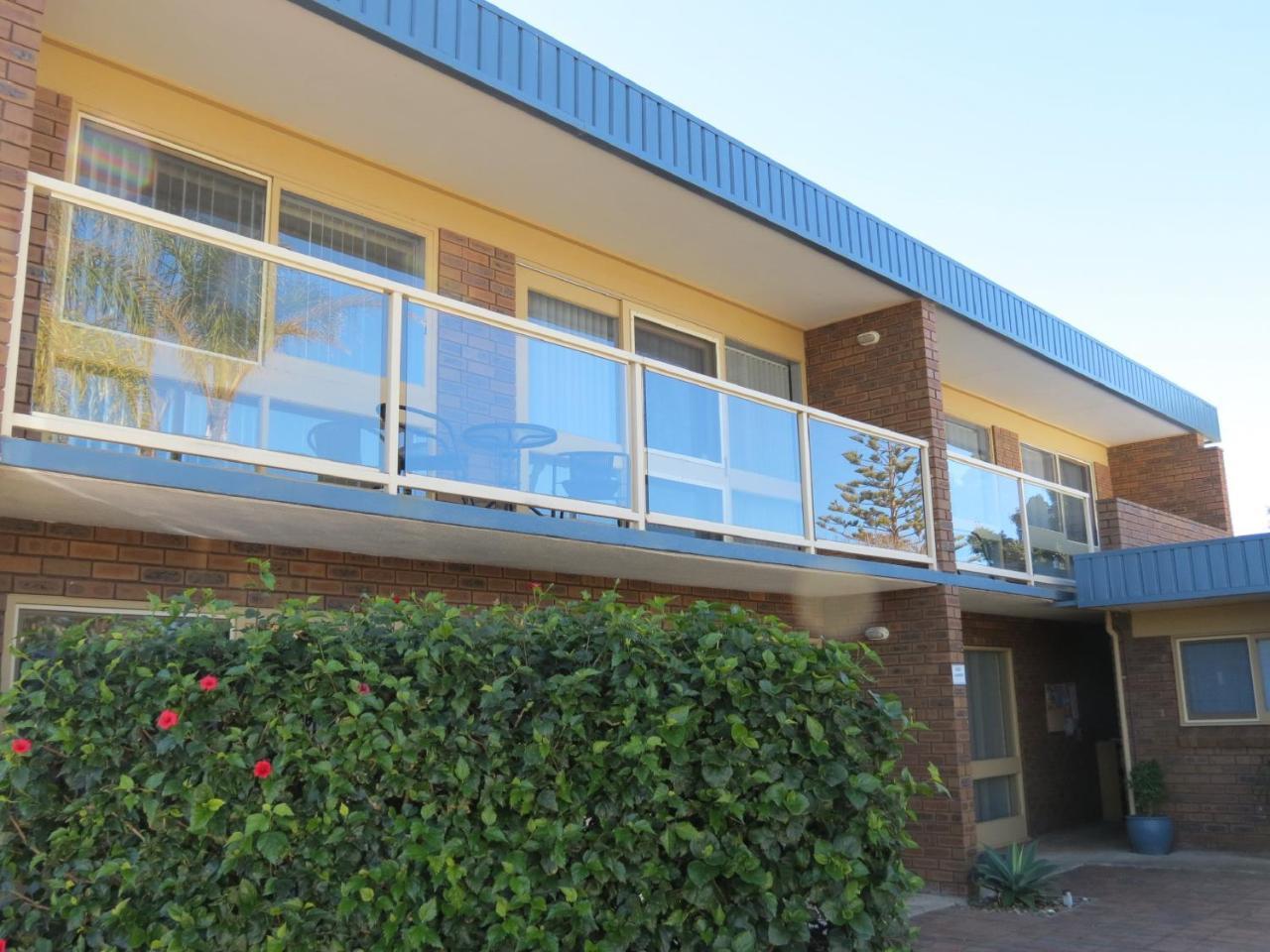 Chapman Court Aparthotel Merimbula Buitenkant foto