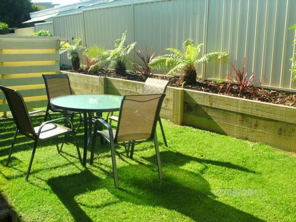 Chapman Court Aparthotel Merimbula Buitenkant foto